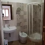 Mayflowers Zona Ospedale Cisanello Bed & Breakfast