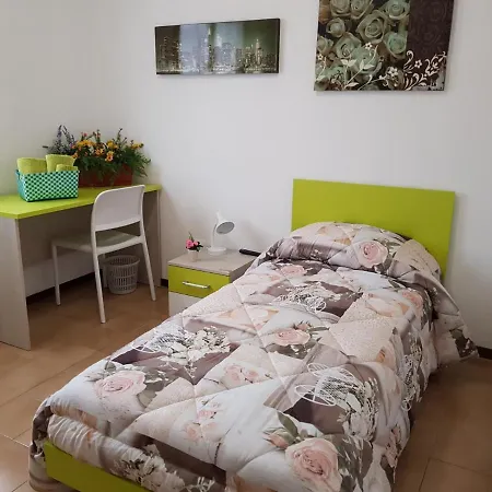 Flowers Bed & Breakfast Pisa